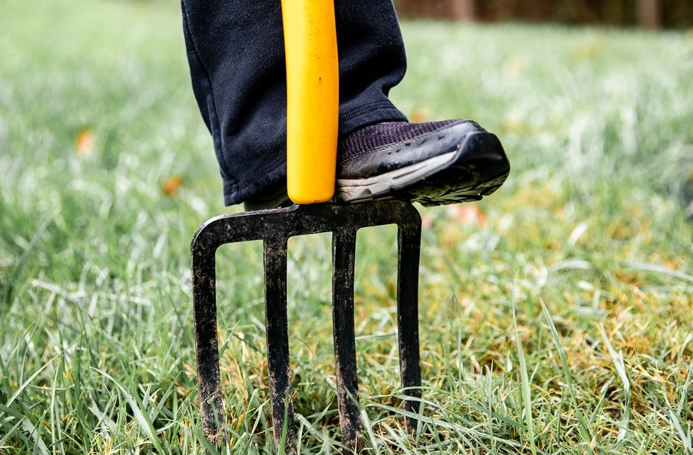 Aeration sets the stage for effective fertilisation in Spring. 